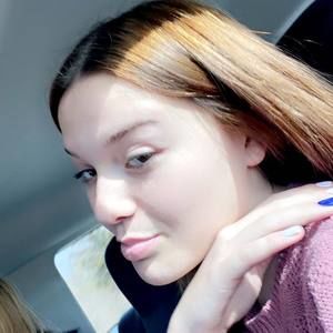 Meet your Posher, Savanna